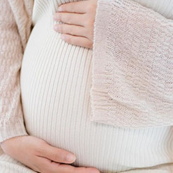 我们看到AI🔷🔲概览和AI模📹式继续推🦠🏹动更大的⬇搜索使用量🎻🌐